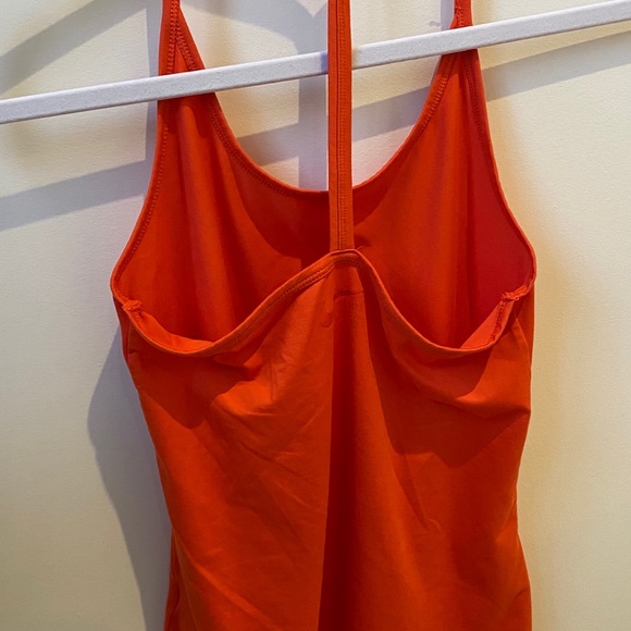 Nike tank top! - Picture 4 of 4